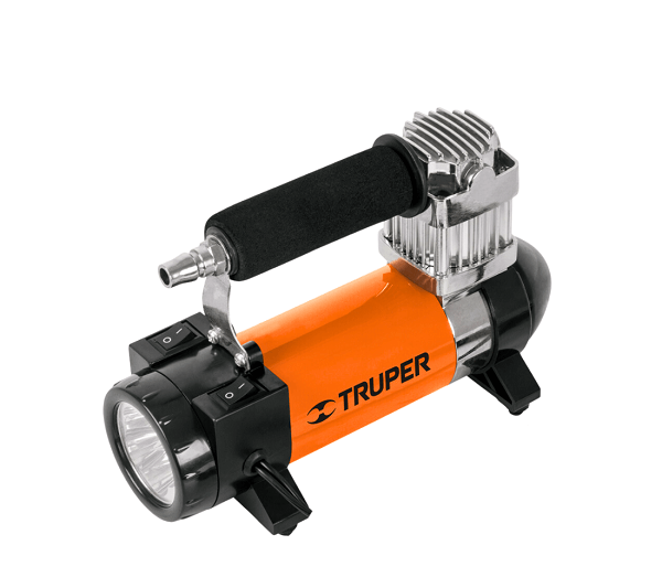 Compresor de aire con linterna LED para auto de la marca Truper.