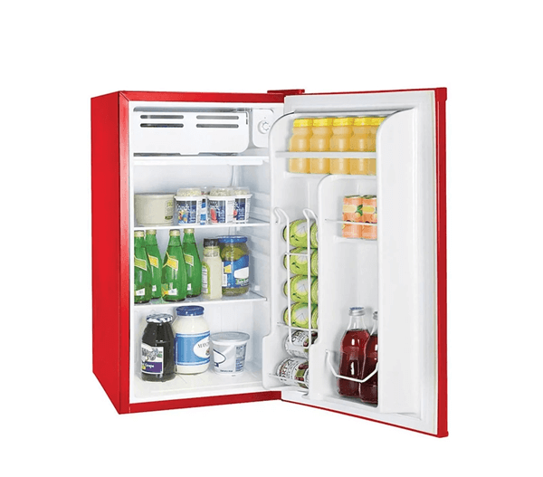 Frigobar con capacidad de 90.5 litros Dace.